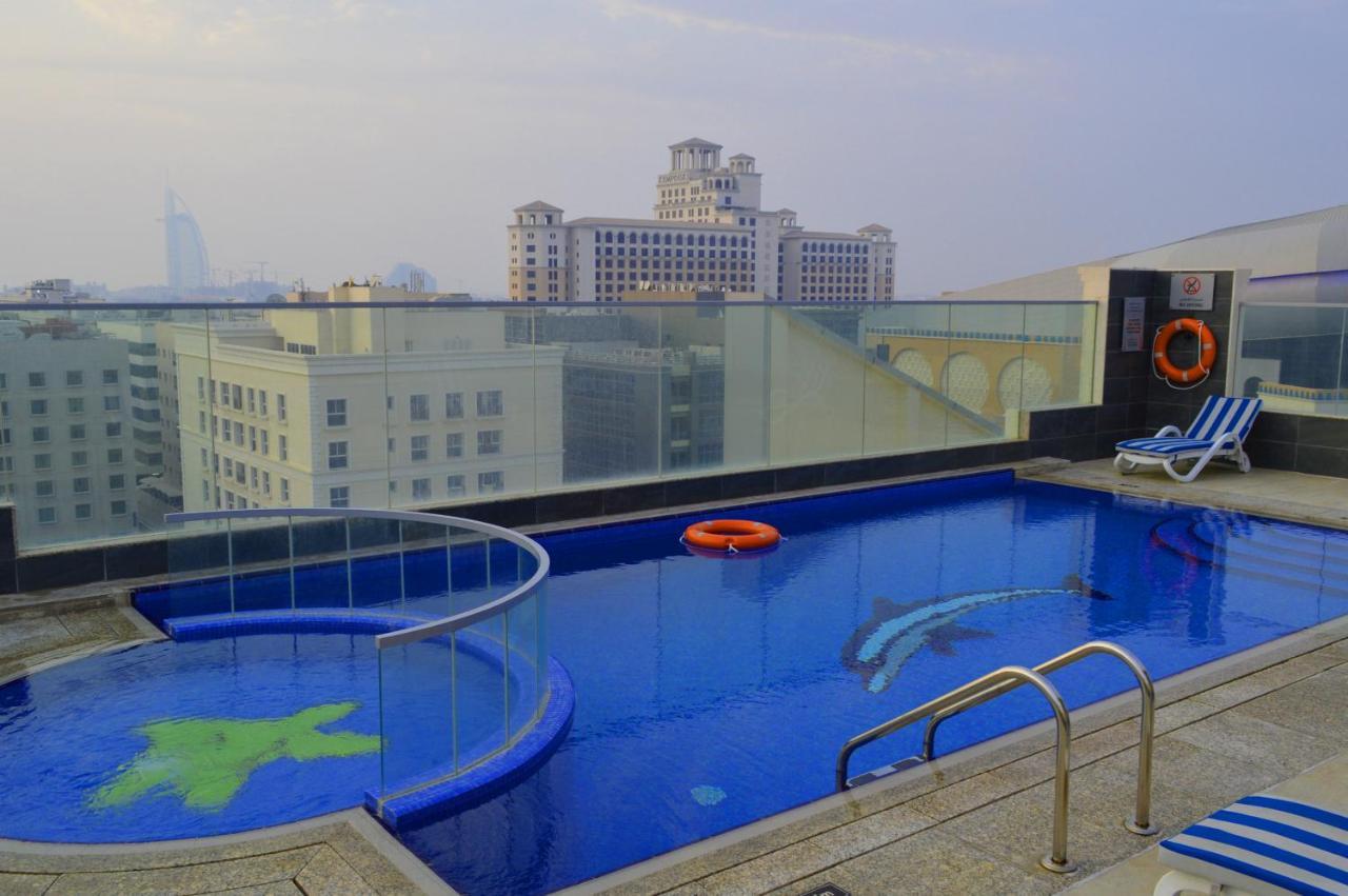 Tulip Al Barsha Hotel Apartment Dubaï Extérieur photo
